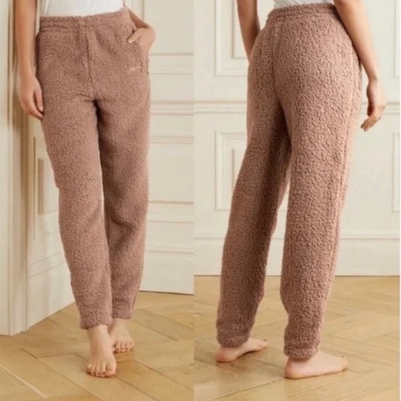 SKIMS Pants - NWT Skims Cozy Pants